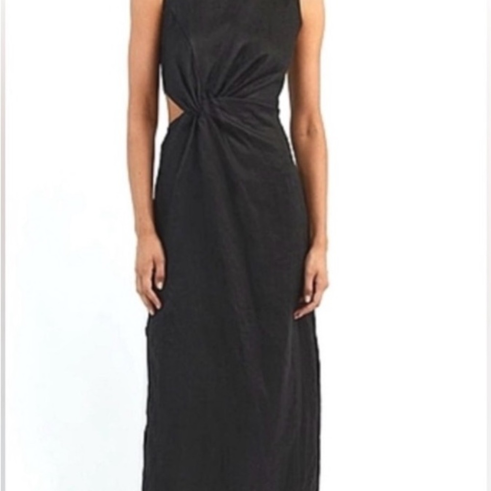 DISSH! Elegant Black Sleeveless Dress, sales are final, no refund